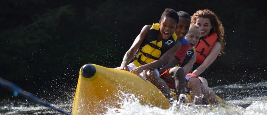 GREENPOINT Y SLEEPAWAY CAMPS FAMILY CAMP Summer 2014 August 29 September 1 Winter 2014 February 14-17 Strengthen family bonds and have fun at our Summer or Winter Family Camps.