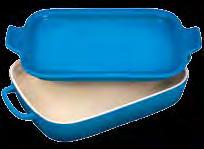 Square Dish With its low profile and sharp edges, the Square Dish is perfect for recipes that require even slicing. 2 1 / 5 qt. (9 ½") PG1057S-24 3 10.