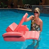 This very popular float features a roll pillow, designed for extra buoyancy in the head area and support for the neck, also making it convenient to carry.