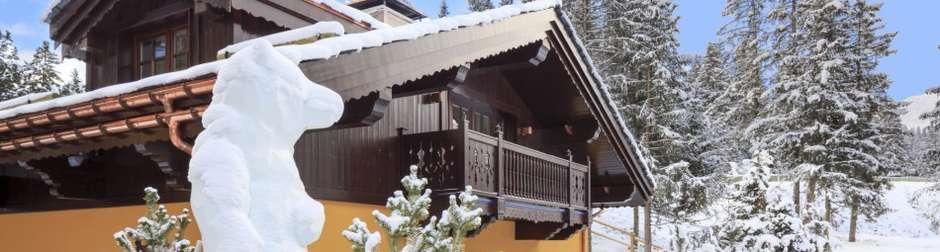 FACTS CHALET LOUIS BLANC 1850 COURCHEVEL 1850, FRANCE Sleeps: 6 guests Prices: upon request Bedrooms: 3 SERVICES DESCRIPTION Privacy, comfort and state of the art facilities Located next to and as