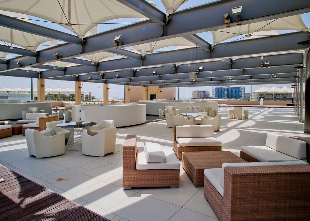 Perfect for post-conference receptions and parties, the Luna Lounge creates an extraordinary impression by offering 360 degree views of the F1 track, Yas Marina and the