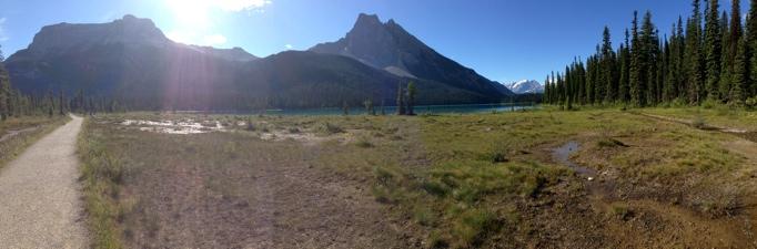 7 km trail around the western side of Emerald Lake.