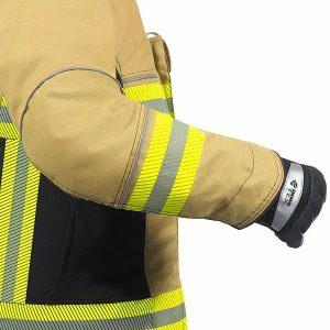 Variable Height Collar All-around protection with 4 back transitioning to 3 front.