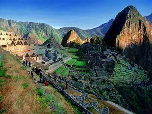 Not only is it home to historical buildings and temples, but it also has spectacular terraced landscapes and open views to the Urubamba valley. Spend the night at your hotel in the Sacred Valley.