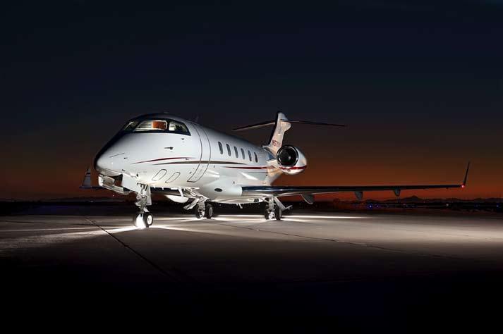2005 Challenger 300 s/n 20075 WAAS GPS XM Weather 3D Flight Plan ATG-5000 WIFI Dual IFIS Upgrade Engines on MSP Gold Paint New In