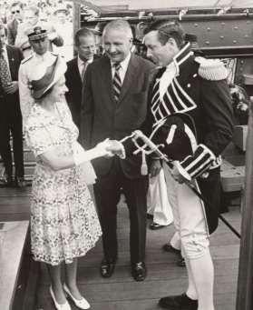 Her Royal Highness, Queen Elizabeth the Second Queen Elizabeth II visited USS Constitution in July, 1976 why?