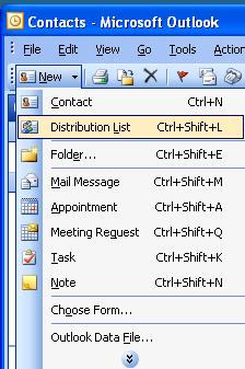 U programu Microsoft Outlook kliknite na komandu Contacts.