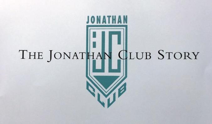 HUGE PLATINUM/EMERALD CLUB, BIG POOL, OMG FOOD -- BUT GET AN EAST-FACING ROOM by Lew Toulmin I visited the Jonathan Club in downtown Los Angeles, stayed