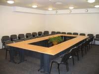 lt Conference hall 116 100 40 40 32 100 Meeting room 34 10 The conference hall in Business Centre 32 is ideal for business activities, presentations, seminars and training sessions.