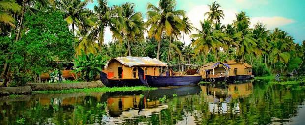 Enchanting Kerala 9 Night / 10 Days Cochin, Munnar,
