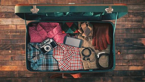 Luggage Don t bring more than you can handle! We recommend that you bring one item of luggage, which measures a maximum of 90cm x 70cm x 30cm.