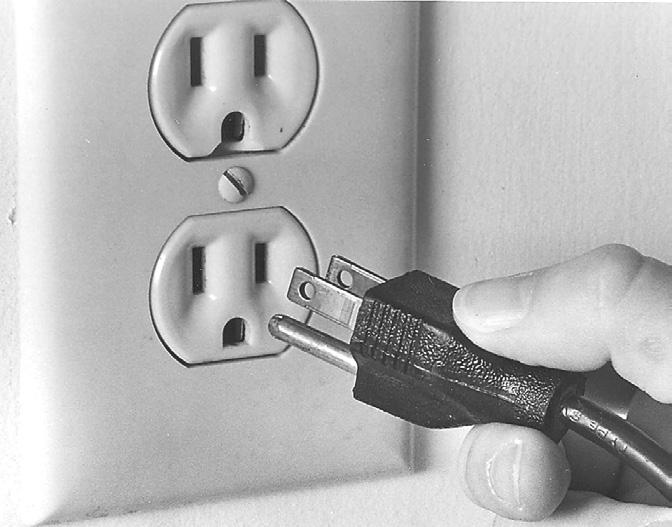 Installation and Proper Grounding THIS MACHINE IS PROVIDED WITH A THREE-PRONG GROUNDING PLUG. THE OUTLET TO WHICH THIS PLUG IS CONNECTED MUST BE PROPERLY GROUNDED.