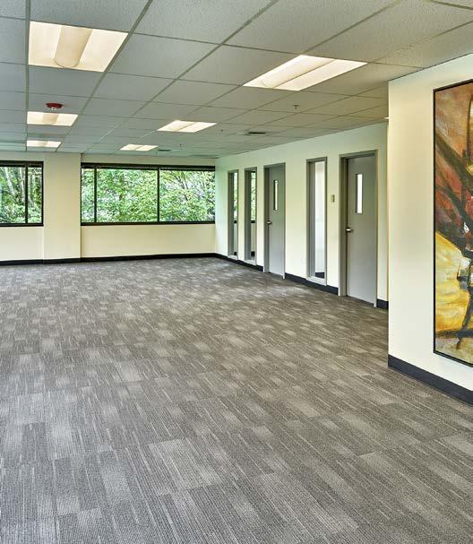 FEATURES & LOCATION Building & Area Amenities Canyon Park Business Center offers 632,591sf of flexible office,