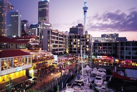Accommodation: Ibis Hotel or similar Meals Included: In Flight Meals Transport: Flight DAY 2 THURSDAY 6 th DECEMBER 2018 AUCKLAND Transfer from accommodation to local school/cricket club.