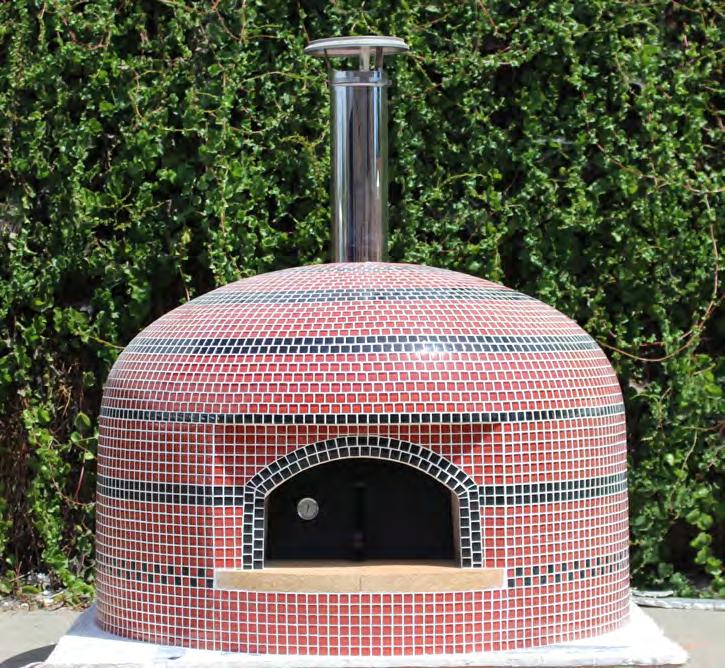 The Forno Bravo Vesuvio Series is a family of Naples-style ovens designed for backyard baking.