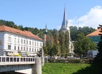 prva znak luteranstva, druga pa je v središče postavljala človeka, sta bili za jezuite na slovenskih tleh nesprejemljivi obliki arhitekturnega ustvarjanja.