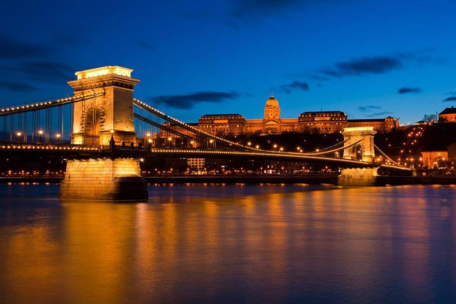 Days 2 29 MAY Tuesday ARRIVE IN BUDAPEST Welcome to Budapest! A group transfer is provided from the airport to your hotel.
