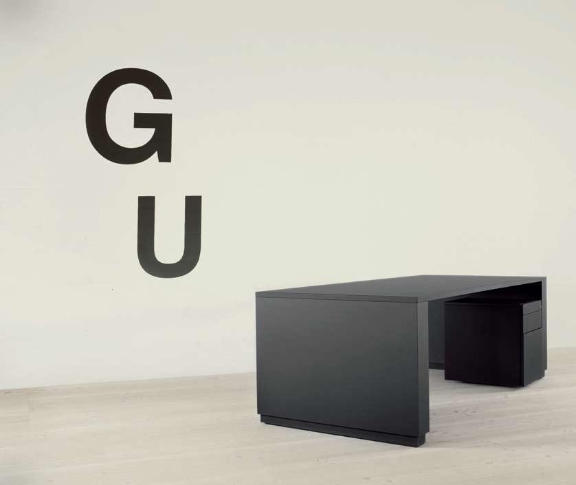 GOS 3 The idea behind the design of GOS 3 was to create a simple, minimalistic, height adjustable table without the look of a height adjustable desk.