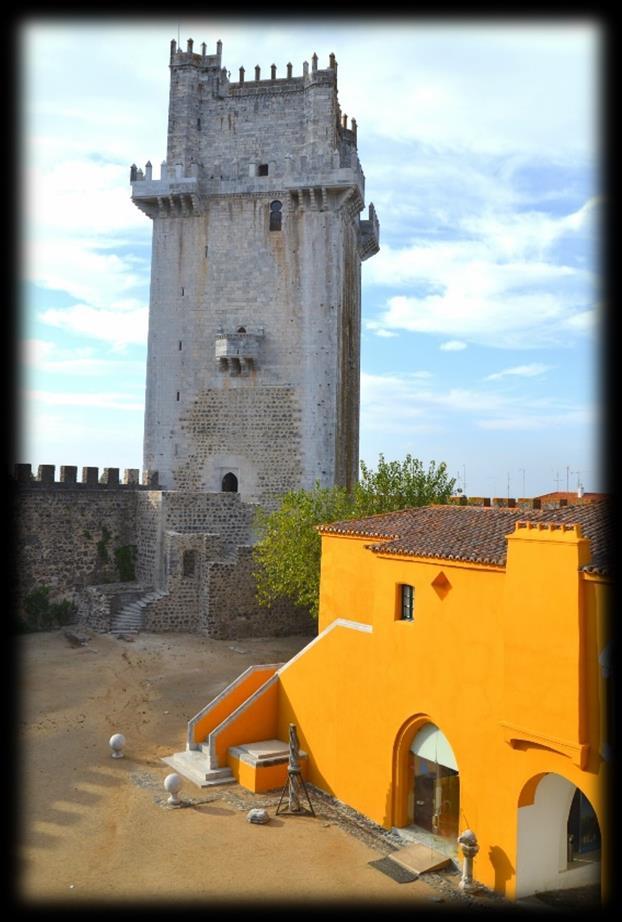 MAIN TOURIST ATTRACTIONS Castle of Beja The Castle of Beja, it is a medieval castle, arranged in pentagonal plant, flanked by six towers, including the Keep.