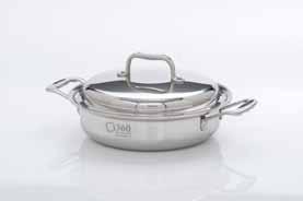 CASSEROLES 2.3 Quart Accommodates parties of all sizes.