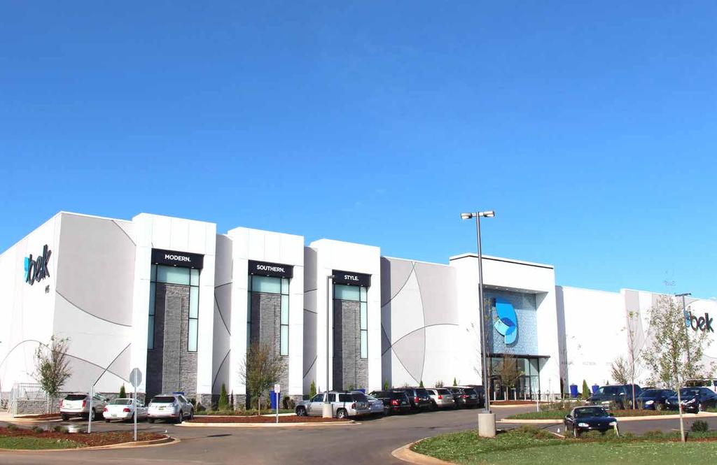 2014 EXPANSION Opened in October 2014, the 220,000 SF expansion includes a 170,000 SF Belk flagship store