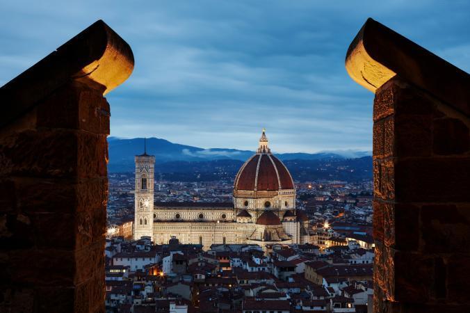 Day 5 Florence Saturday June 25, 2016 Guide - meets group in the hotel lobby and provides a 3-hour walking tour of Florence Admission free: Basilica