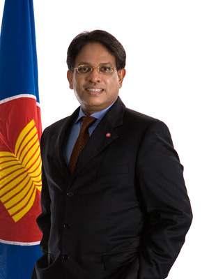 THÔNG ĐIỆP TỪ ÔNG PUSHPANATHAN SUNDRAM, Phó tổng thư ký ASEAN - cộng đồng kinh tế ASEAN Việc ký kết hiến chương ASEAN và thông qua kế hoạch hành động ASEAN của các nguyên thủ quốc gia vào năm 2007 đã