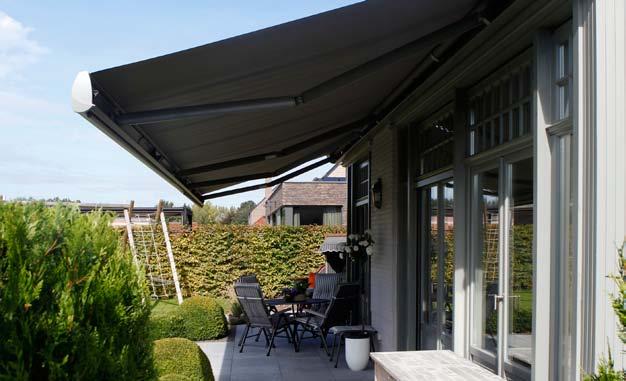 OLIVIA cassette awnings The awning OLIVIA is one of the most deluxe models on a European scale.