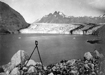 The head of Queen Inlet has been filled by sediment. An examination of early twentieth-century nautical charts suggests that the sediment fill exceeds 120 m.