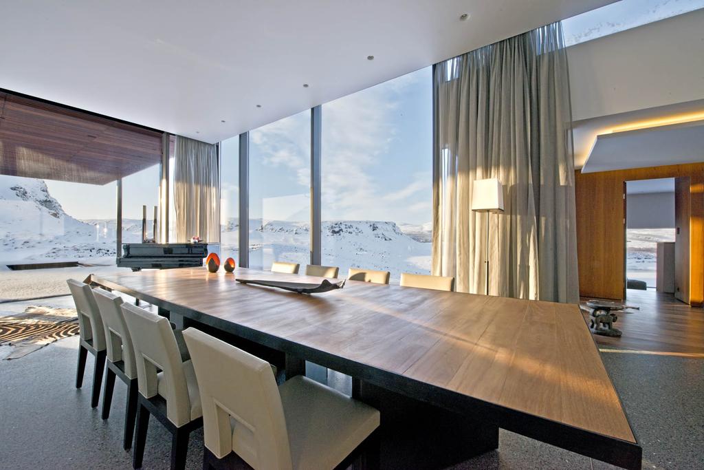 Fish Iceland s finest Fish Creek is an architect designed, awe-inspiring, new and very modern villa,