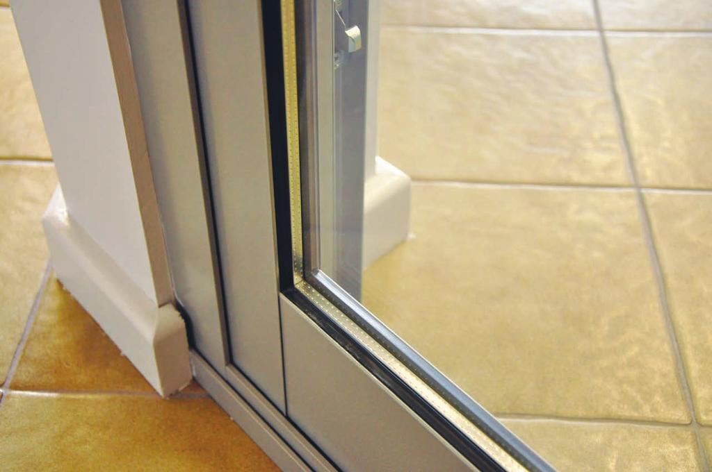 PIVOT DOORS Frameless DOUBLE GLAZING Windows & Doors The clean unobscured lines of a frameless pivot door make it a