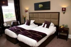 The Hotel is conveniently situated next to York Railway station.