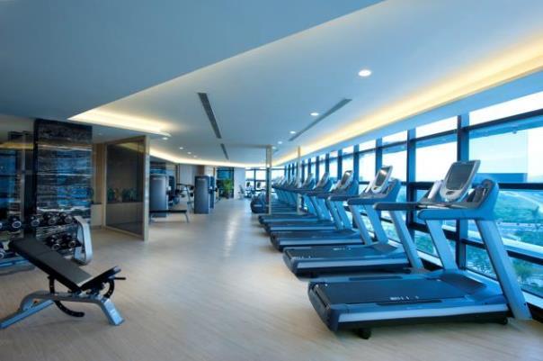 KEEP FIT WITH PECOR GYM & INDOOR POOL A complete range of Pecor fitness