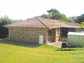 charming timber cottage near Brunswick Heads 3 double bedrooms, large