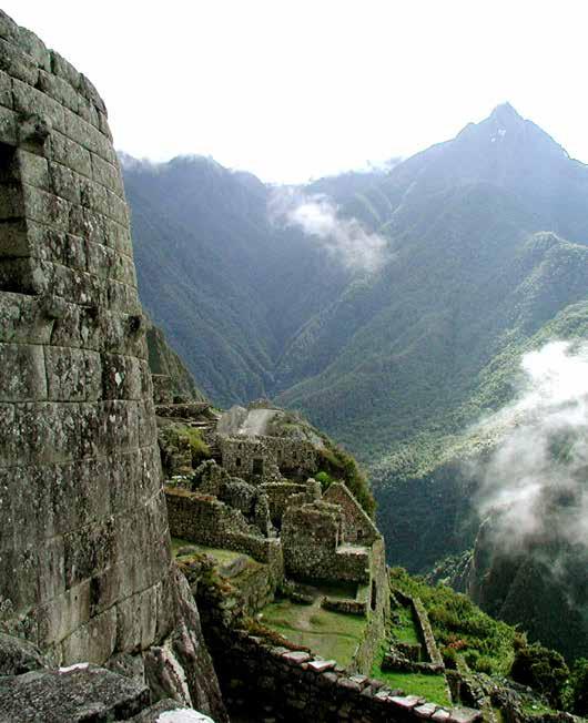 DISCOVER THE MYSTERY OF MACHU PICCHU - THE IMPRESSIVE LOST