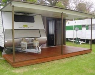 Will suit a couple or a family and is ready for you to enjoy a Christmas break! SITE H13 SITE H13 25ft Van and Annexe (3yrs old) with decking, as new.