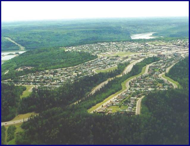 Population in Fort McMurray by Area Area 2000 2002 Abasand 4,649 4,061 Beacon Hill 2,336 2,480 Gregoire 3,188 3,856 Lower Townsite 9,561 11,831 Thickwood 15,995 17,015 Timberlea 5,748 7,336 Waterways