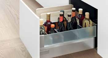 Preparation Zone Storage for bottles & cutting boards For TANDEMBOX intivo TANDEMBOX intivo bottle rack 1 10 9 3 2 The high front drawer can now also be adapted to store cutting boards along with