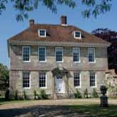 Sheltered behind its massive walls, as well as the Cathedral itself, are The Salisbury Museum where you can marvel at fi nds from Stonehenge; the National Trust s Mompesson House which featured in