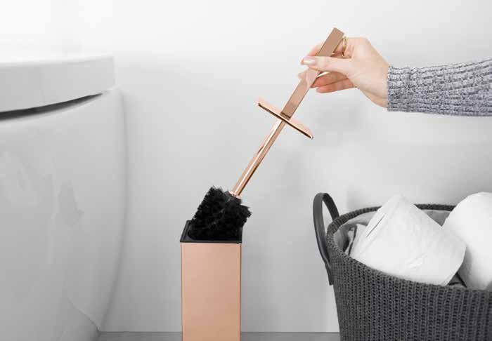 SOHO TOILET BRUSH Brass, zinc alloy. Includes rubber non-scratch protectors. Polished Gold RRP: $239.00 Polished Rose Gold RRP: $239.00 Polished Black Sapphire RRP: $239.00 Brushed Gold RRP: $259.