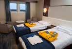) Executive Suite Two twin beds or one queen