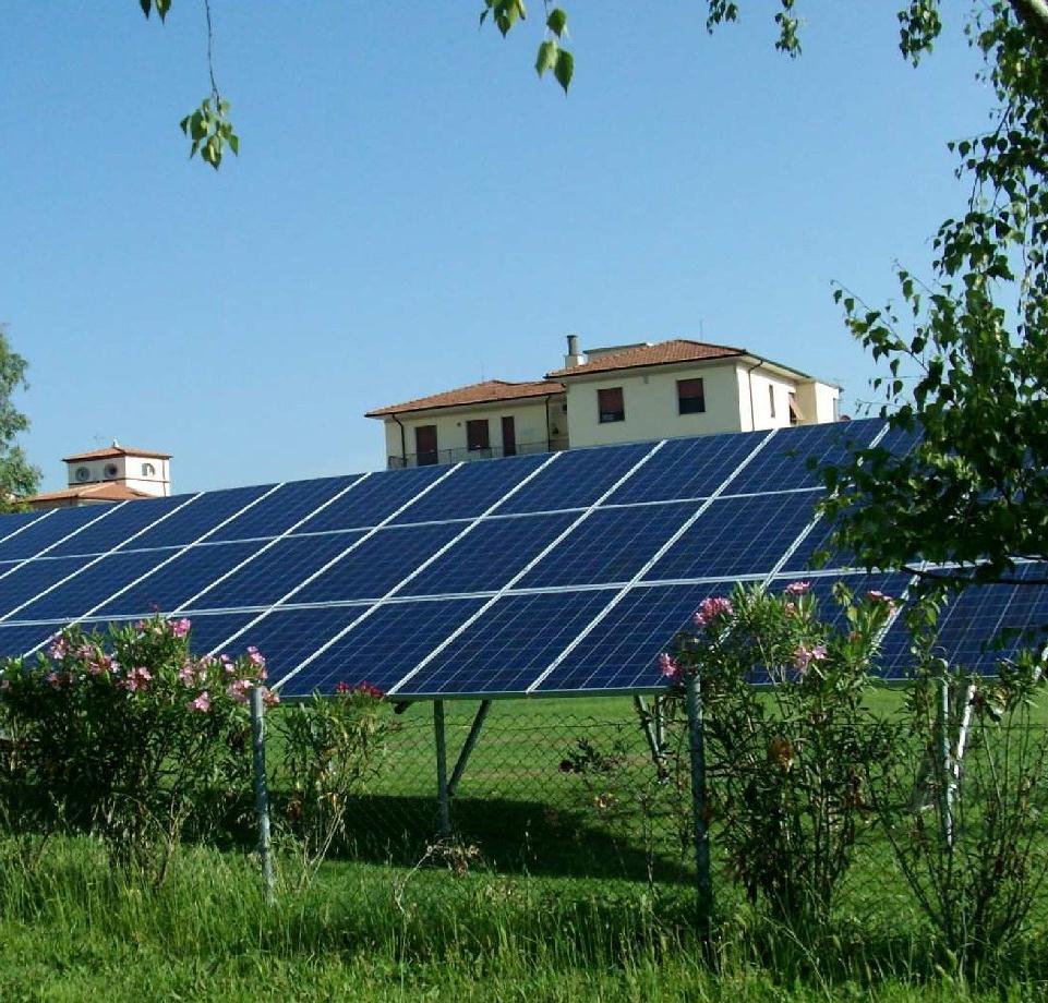 Cascina Pisa - Italy 9,9 kwp Connection date: 2009 Modules: