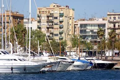 & Barcelona City Tour Waterfront Triumphal Arch Casa Mila (La Pedrera) Depart your hotel on your private motorcoach