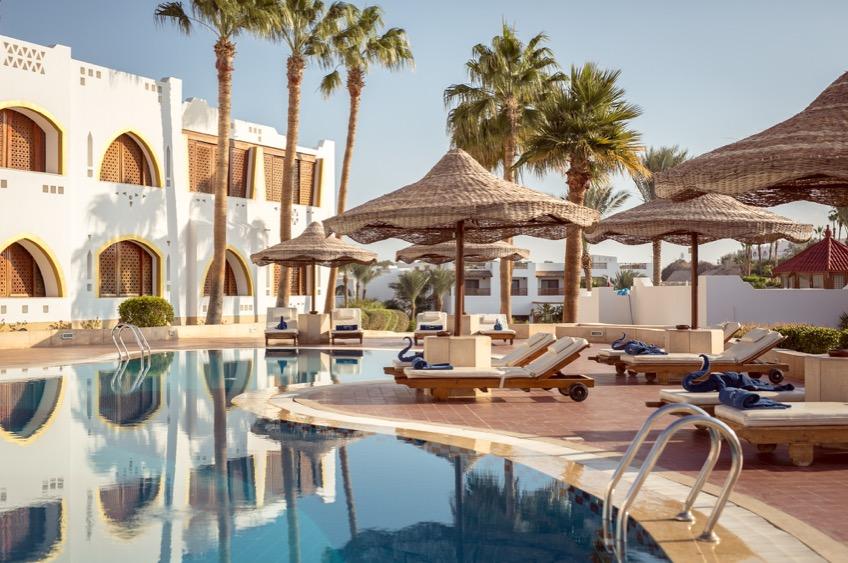 10 DOMINA CORAL BAY Sharm El Sheikh - Egypt Domina Coral Bay, one of the most fascinating Red Sea destinations, extends over an area of one million