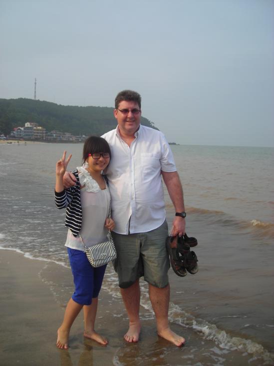 There are not many western people in Hai Phong and we were a bit of a curiosity, children would run up to us and say hello or just stare and smile, people on mopeds would stop and say hello or