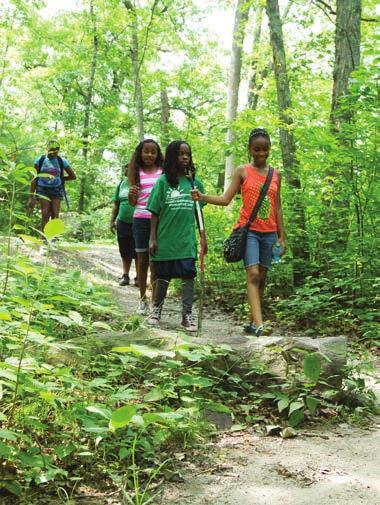 URBAN ADVENTURE CAMP AGES 5-13 Location: Huntington Avenue YMCA EMAIL: huntingtoncamps@ymcaboston.org Urban Adventure Camp discover with us!