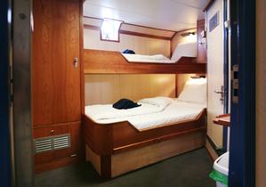 CABINS & PRICES Twin Private Porthole 1 porthole 1 upper / lower berth Private shower and toilet Ample storage space Sharing berth Share your cabin with others for the