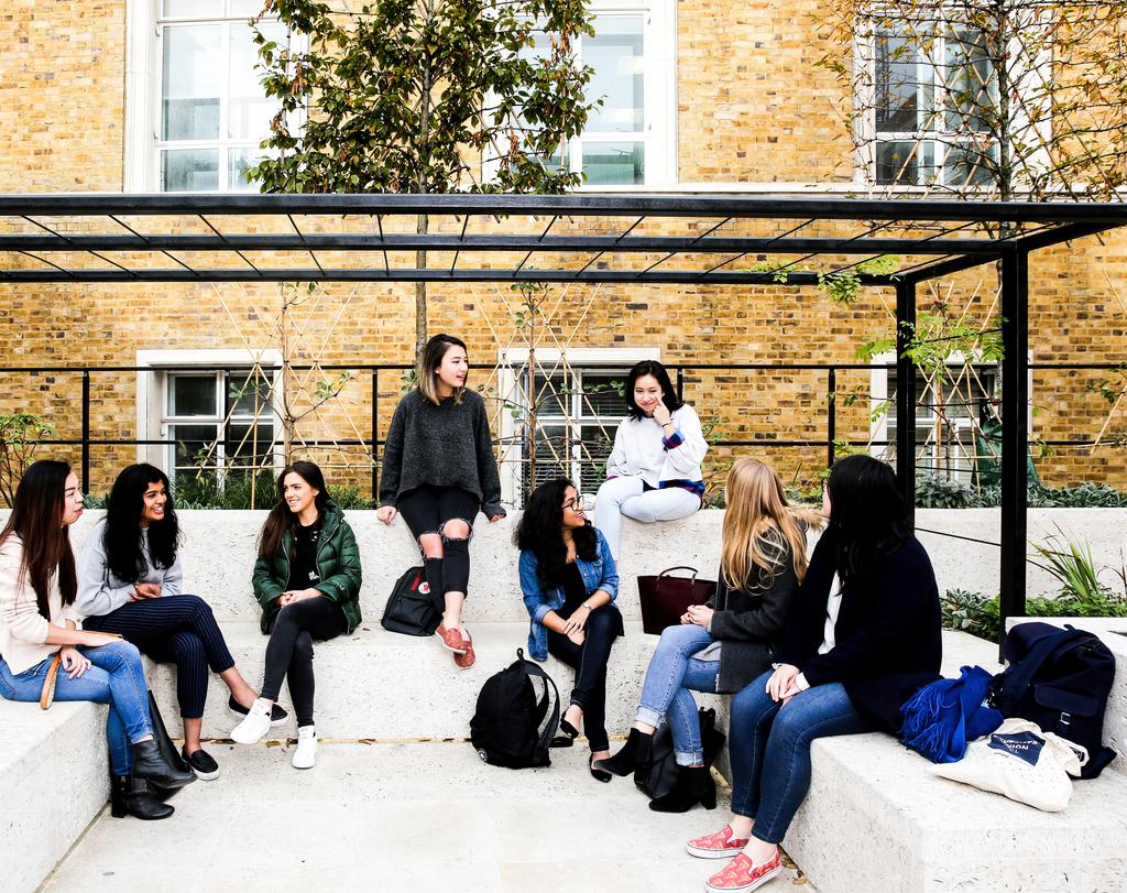 Want to do something not listed here? Call us 020 7679 3946 Students Union UCL is a busy and vibrant place over 4,000 students walk through our main building every day.