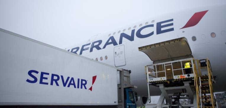 Other Businesses: Servair Reclassified as discontinued operations as at 1 January 2016 according to IFRS 5 Air France has entered into exclusive discussions with HNA for the sale of 49.