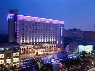 Grand Noble (4*) Xian Boasting a fantastic location in the heart of Xian, the Grand Noble is close to
